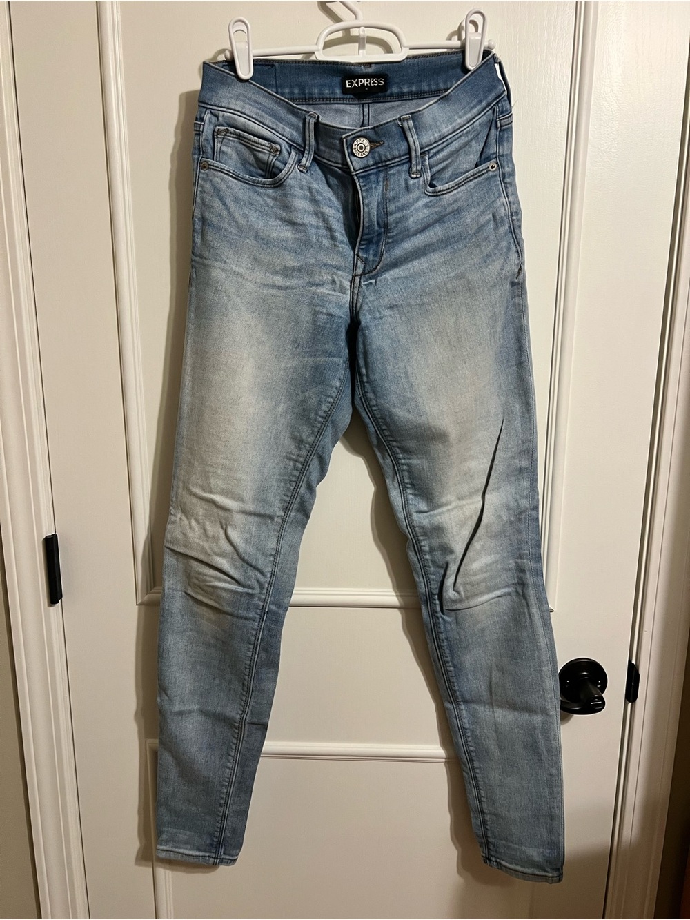 Express Women's Washed Light Blue Skinny Jeans